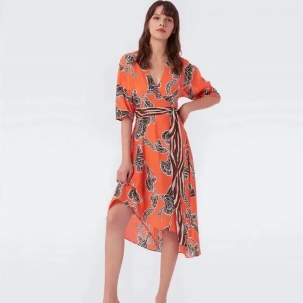 NWT! Diane Von Furstenberg- Eloise Asymmetrical Wrap Dress (M). Retails for $430